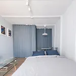 Modern, Design, Private Jacuzzi - 2 Terraces, 2 Beds - Wow - Christianos Apartment *