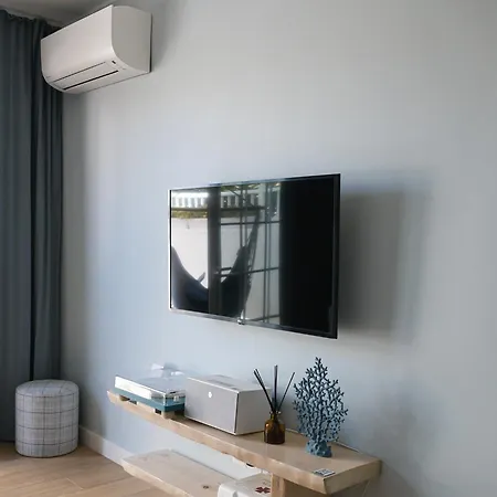 Modern, Design, Private Jacuzzi - 2 Terraces, 2 Beds - Wow - Christianos 아파트