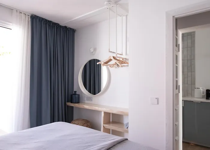 Modern, Design, Private Jacuzzi - 2 Terraces, 2 Beds - Wow - Christianos * 洛斯克里斯蒂亚诺斯