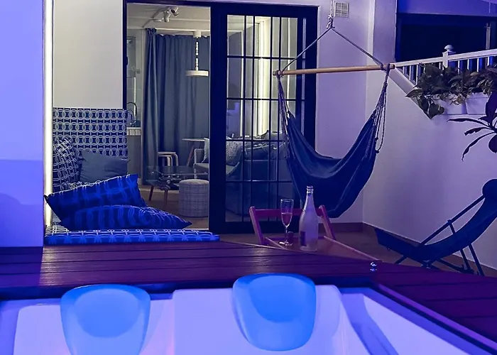 아파트 Modern, Design, Private Jacuzzi - 2 Terraces, 2 Beds - Wow - Christianos *