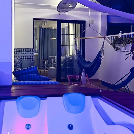 Апартаменты Modern, Design, Private Jacuzzi - 2 Terraces, 2 Beds - Wow - Christianos *