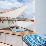 アパート Modern, Design, Private Jacuzzi - 2 Terraces, 2 Beds - Wow - Christianos